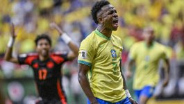 斯帅：今天整场比赛都是进步；戴维和奥蓬达？进球是前锋的一切