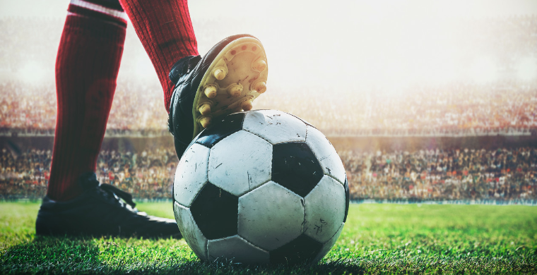 哥伦比亚主帅：梅西只要还踢球就是世界最佳，其余只能争二三