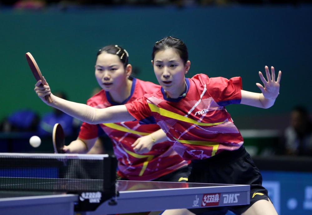 希勒：伊萨克真想走就赶紧卖了，纽卡的夏窗一团糟